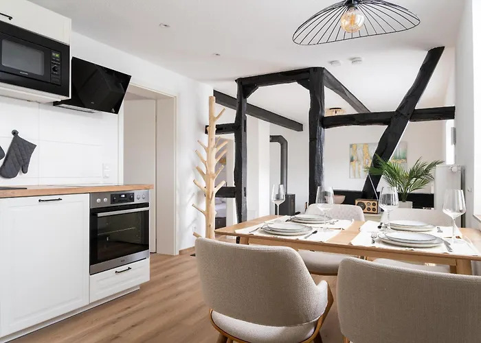 Ferienhaus Ahorn, Wunderschoene, Neue Wohnungen, Ideal Fuer Ausfluege Ins Phantasialand, Die Staedte Koeln, Bruehl Und Bonn Oder Die Eifel
